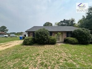Building Photo - 6604 Carloway Dr
