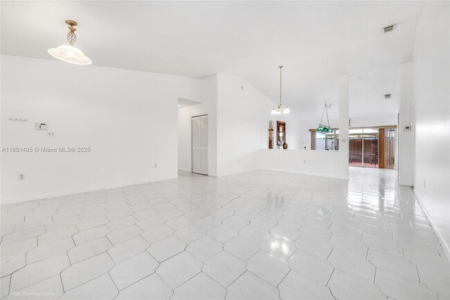 Building Photo - 17188 SW 144th Pl