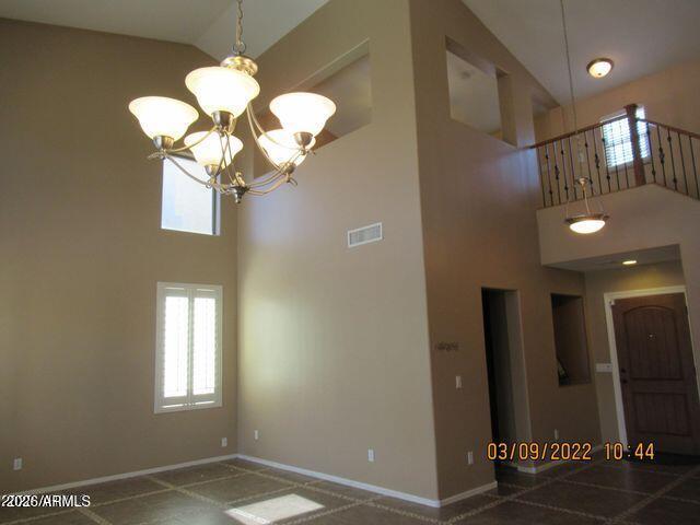 Building Photo - 3928 E Parkview Dr