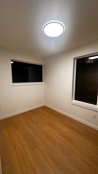 Den - 9027 13th Ave NW