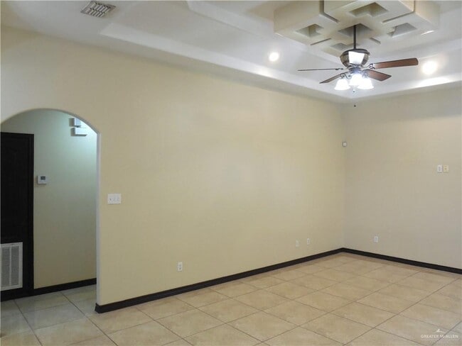 Building Photo - 6225 N 45th St