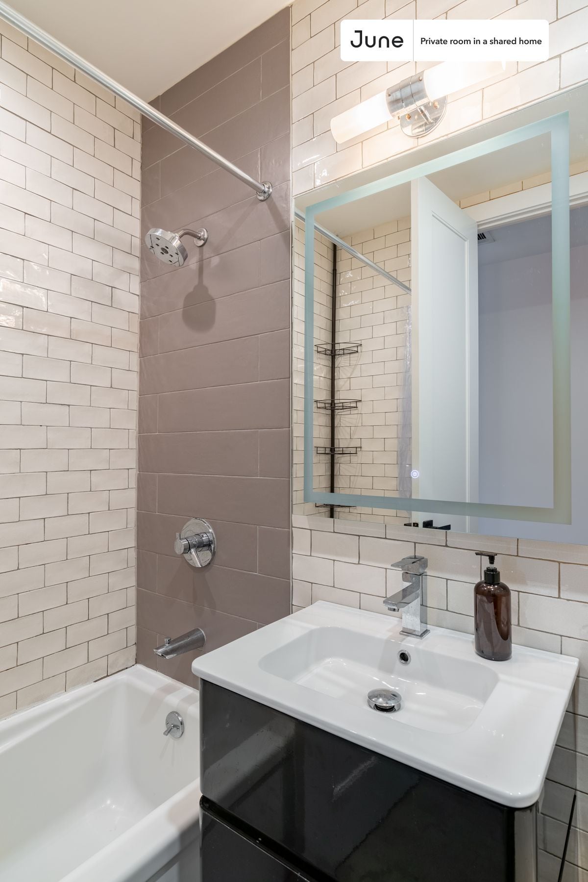 Building Photo - Room in Shared 3 bed/1 bath home in Central Harlem
