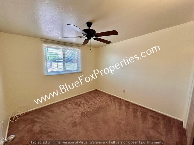 Building Photo - 4853 N Calle Harmonia