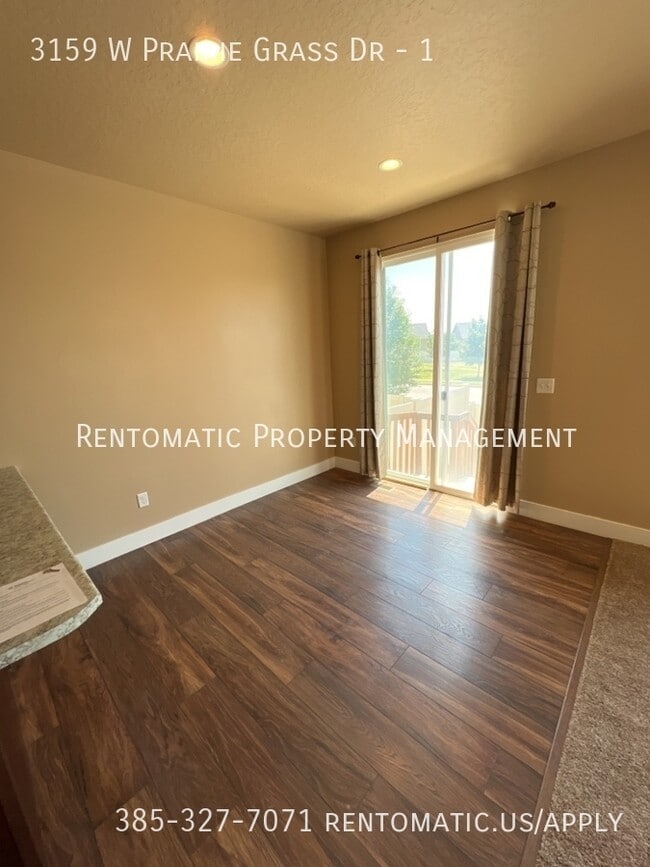 Building Photo - 3159 W Prairie Grass Dr