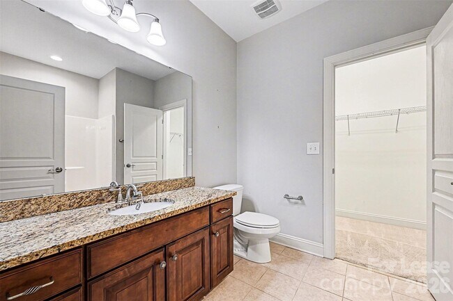 Building Photo - 5623 Triveny Rd