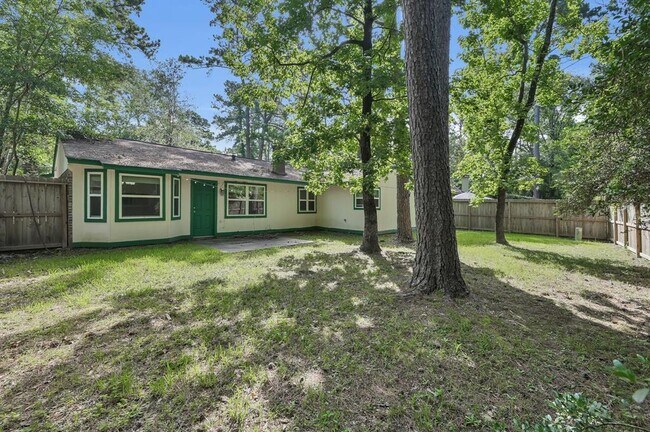 Building Photo - 3 W Woodtimber Ct