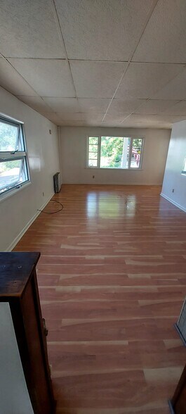 Building Photo - 315 15th Ave