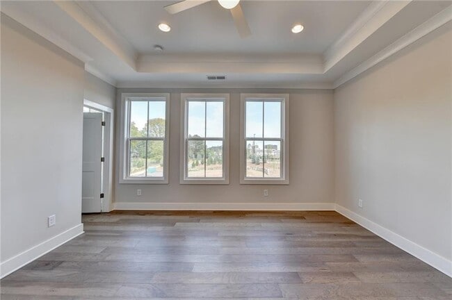 Building Photo - 375 Chiswick Cir
