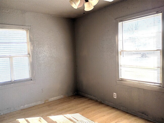 Building Photo - 5617 Malmedy Rd