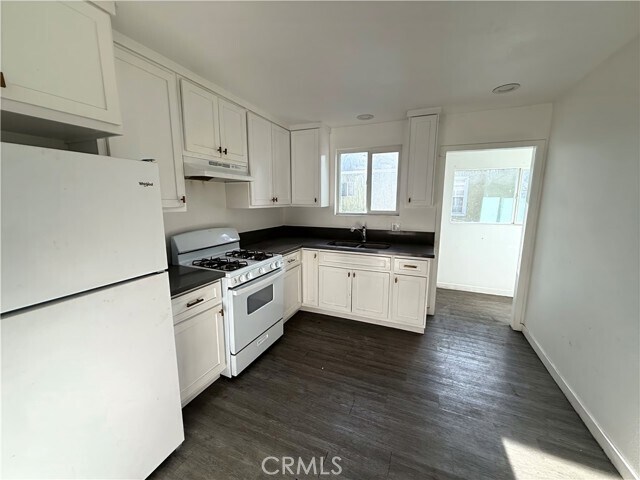 Building Photo - 1761 E 109th Pl