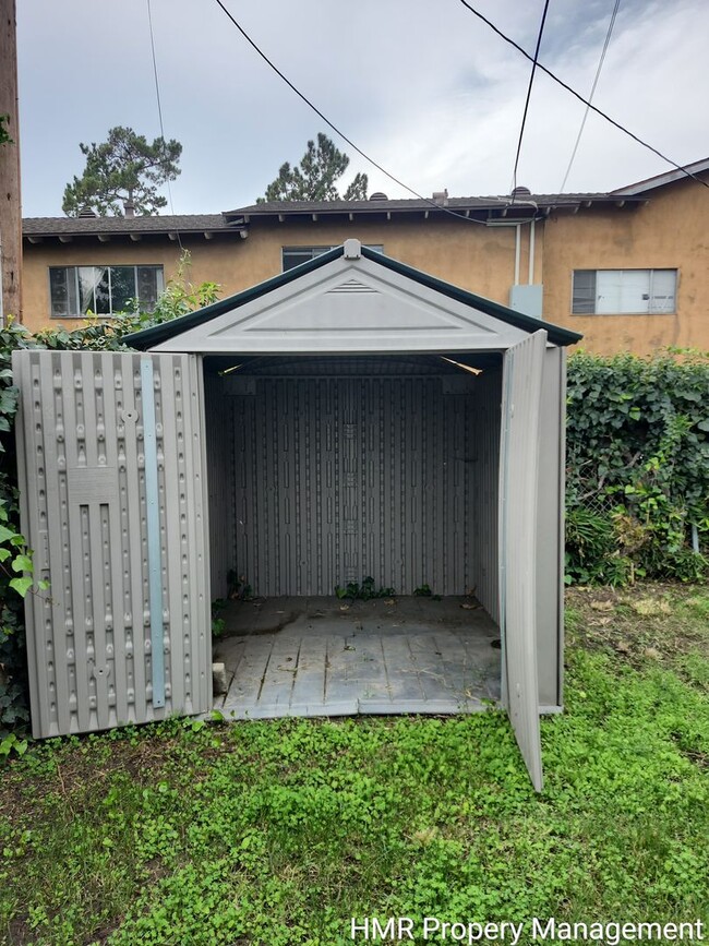 Building Photo - Charming Updated Home with Modern Upgrades