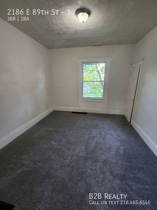 Building Photo - 2186 E 89th St