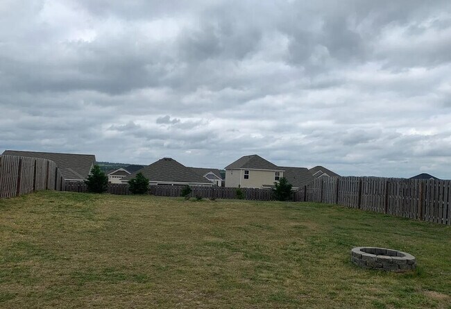 Building Photo - 4148 Pullman Cir