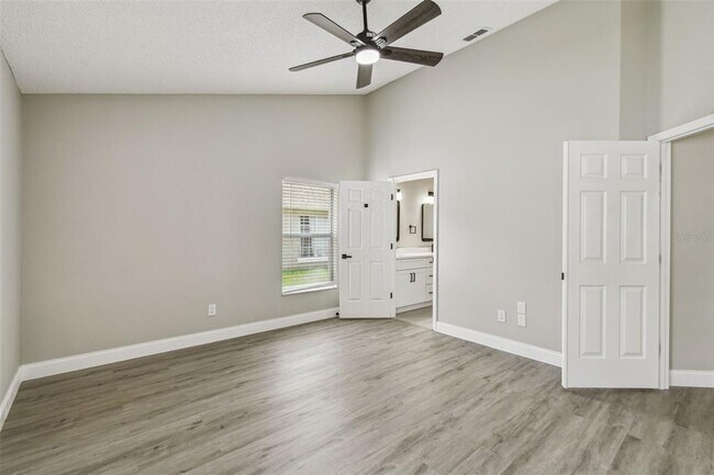 Building Photo - 1317 Ravida Woods Dr