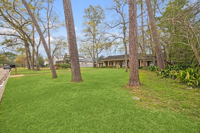 Building Photo - 11606 Shady Grove Ln