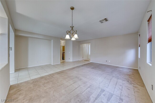 Building Photo - 857 Sumner Ranch Rd