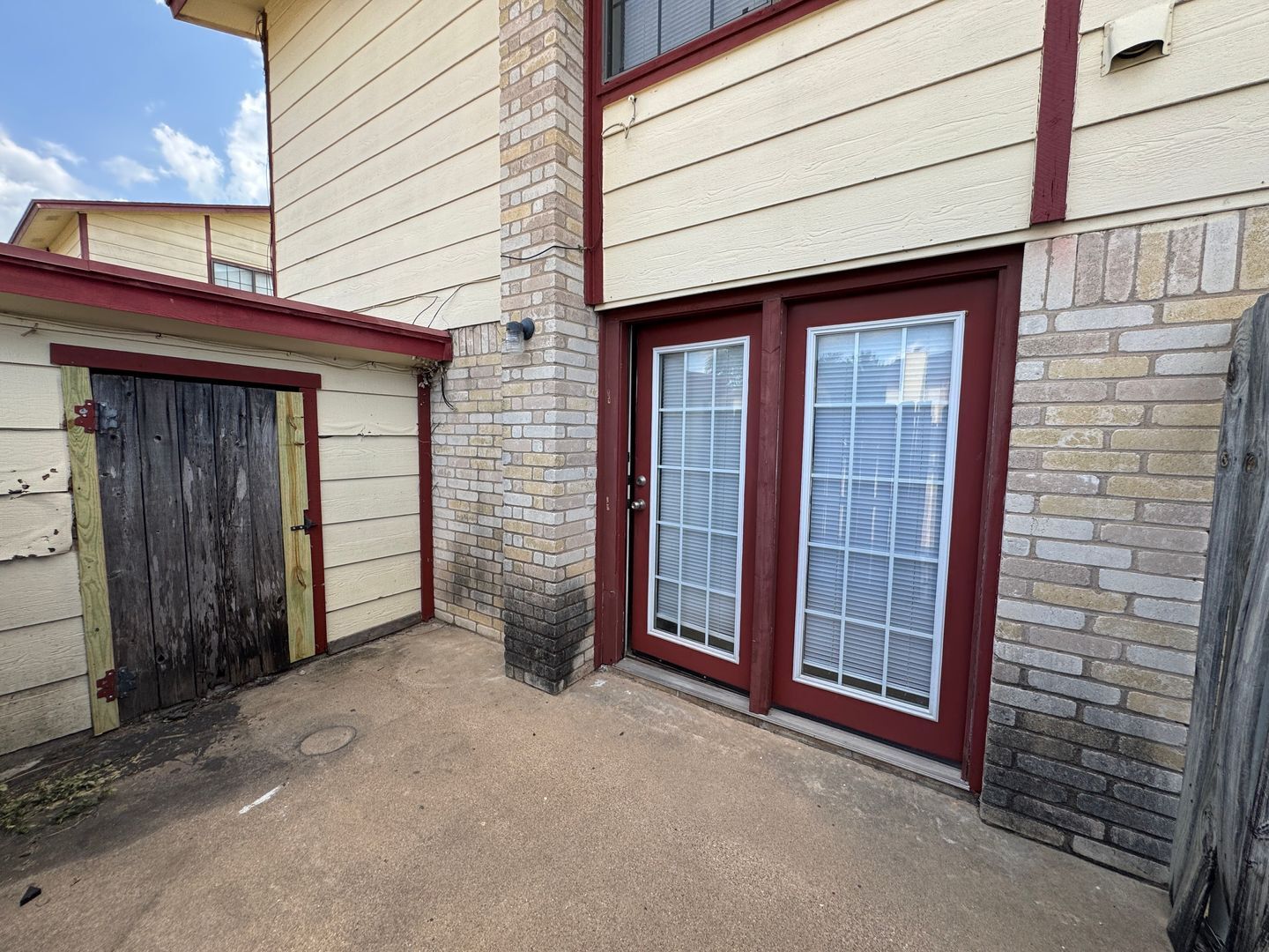 Building Photo - 1102 Covey Ln