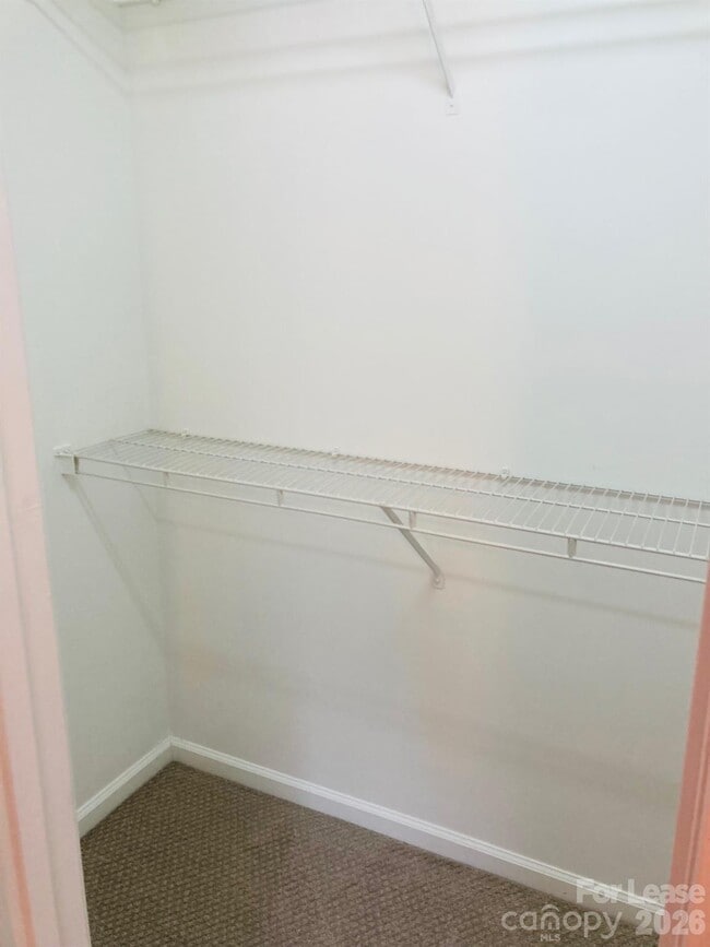 Building Photo - 6383 Kidville Rd