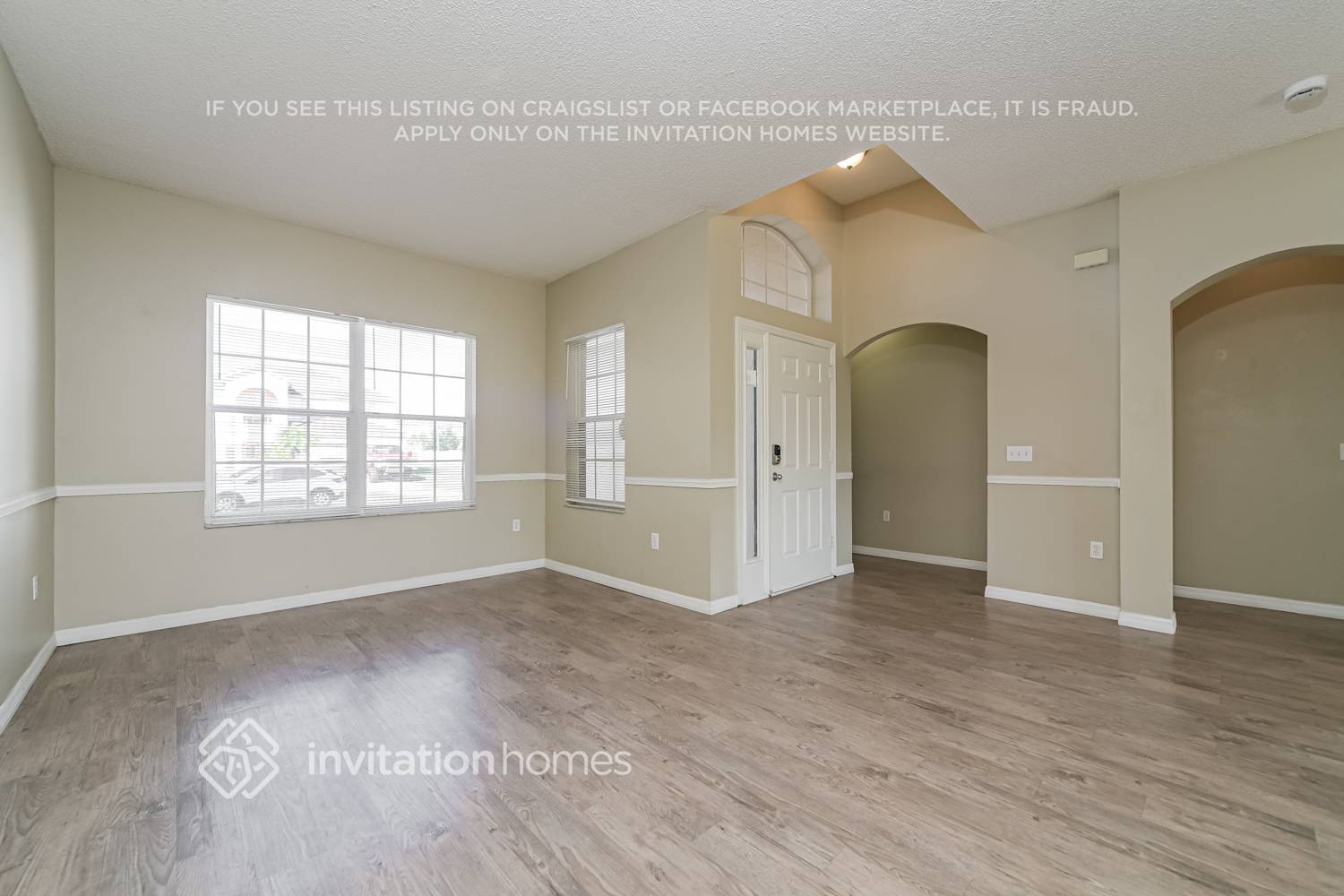 Building Photo - 467 Tamarind Parke Ln