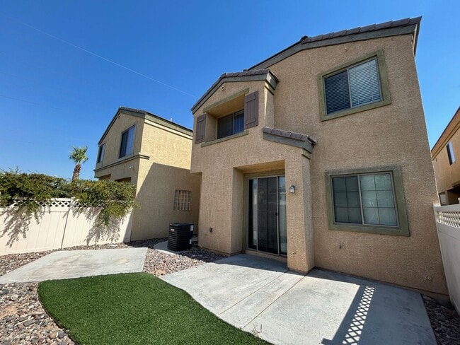 Building Photo - SOUTHWEST LAS VEGAS PROEPRTY WITH 3 BED, 3...
