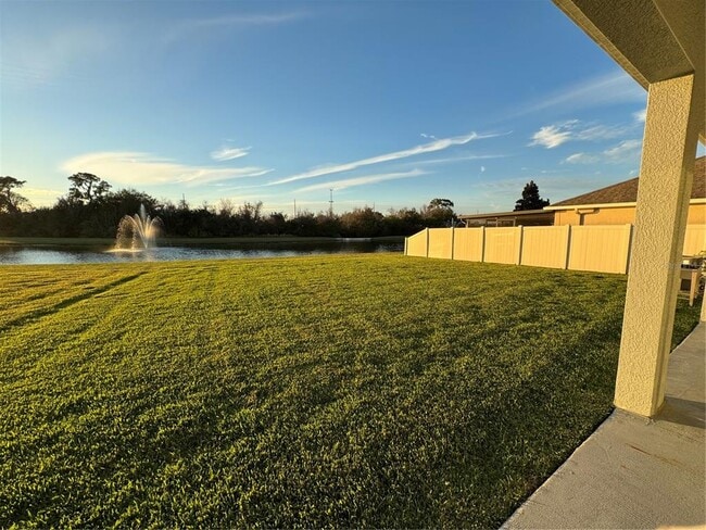 Building Photo - 11523 Peru Springs Pl