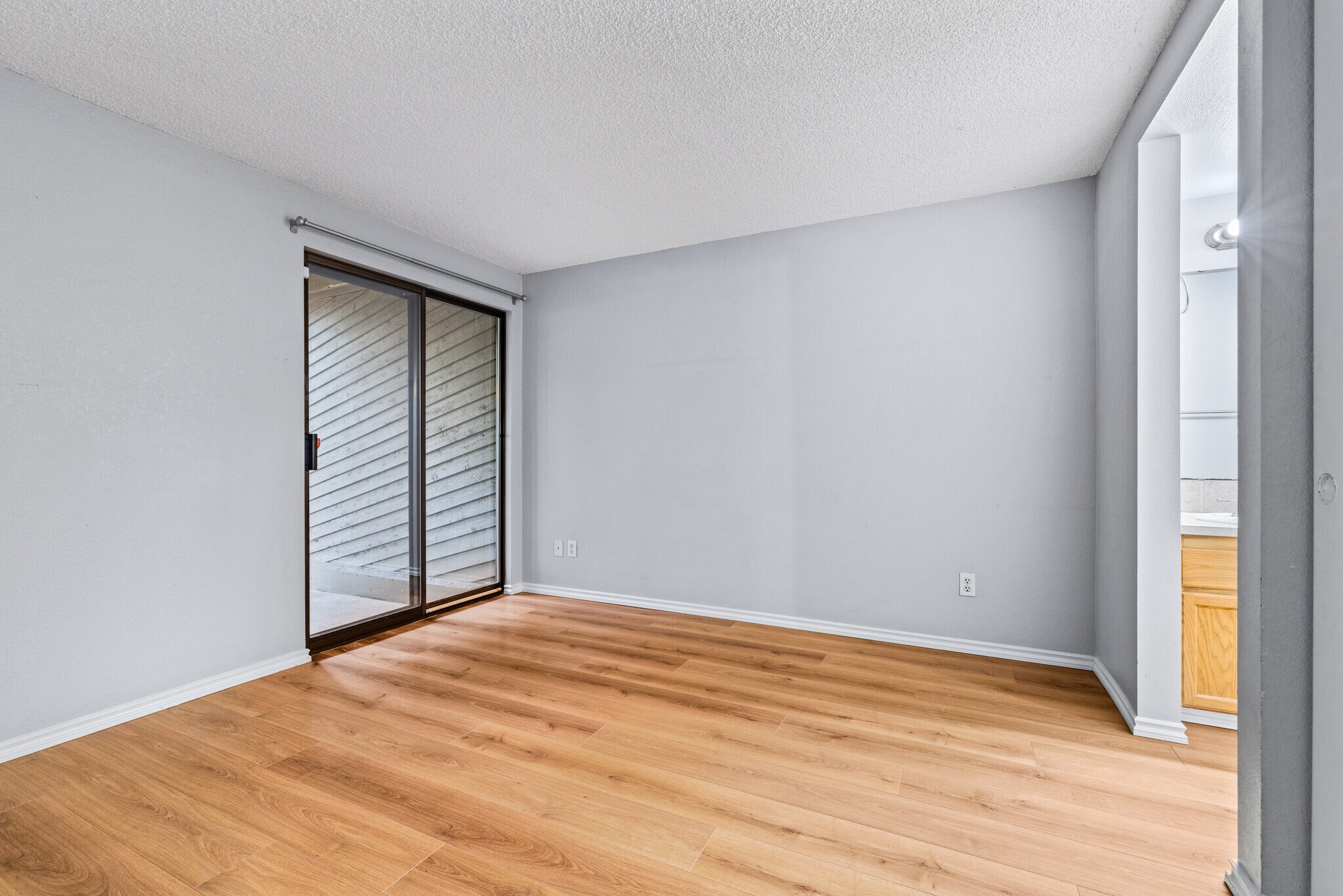 Master bedroom - 130 SW 116th St