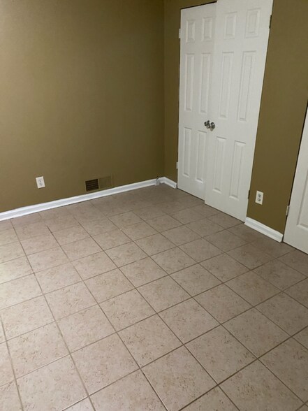 Building Photo - 3517 Peachtree Corners Cir