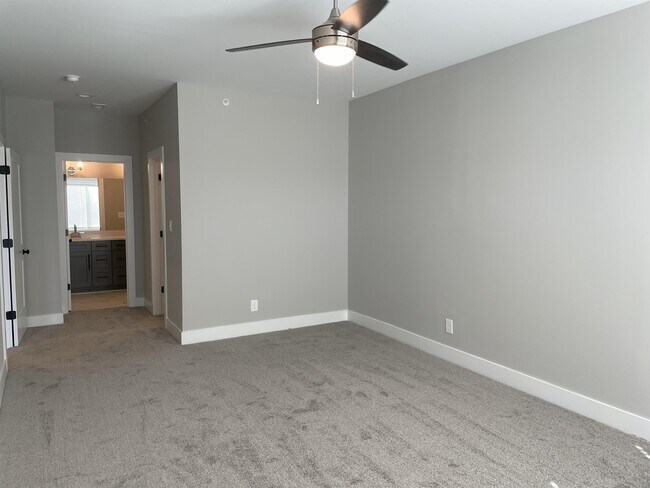 Building Photo - 106 Morning Glory Ct