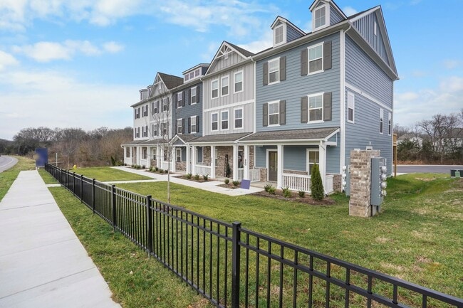 Building Photo - 466 Blair Rd