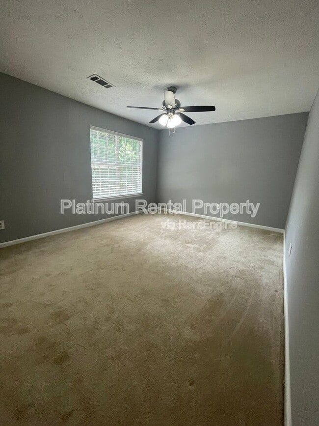 Building Photo - 3757 Peachtree Corners Cir