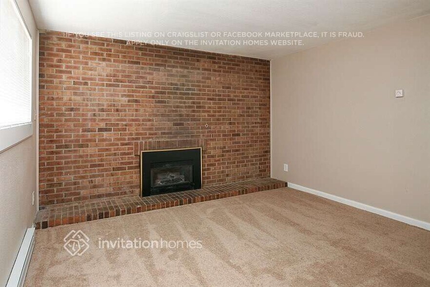 Building Photo - 10932 Birch Dr