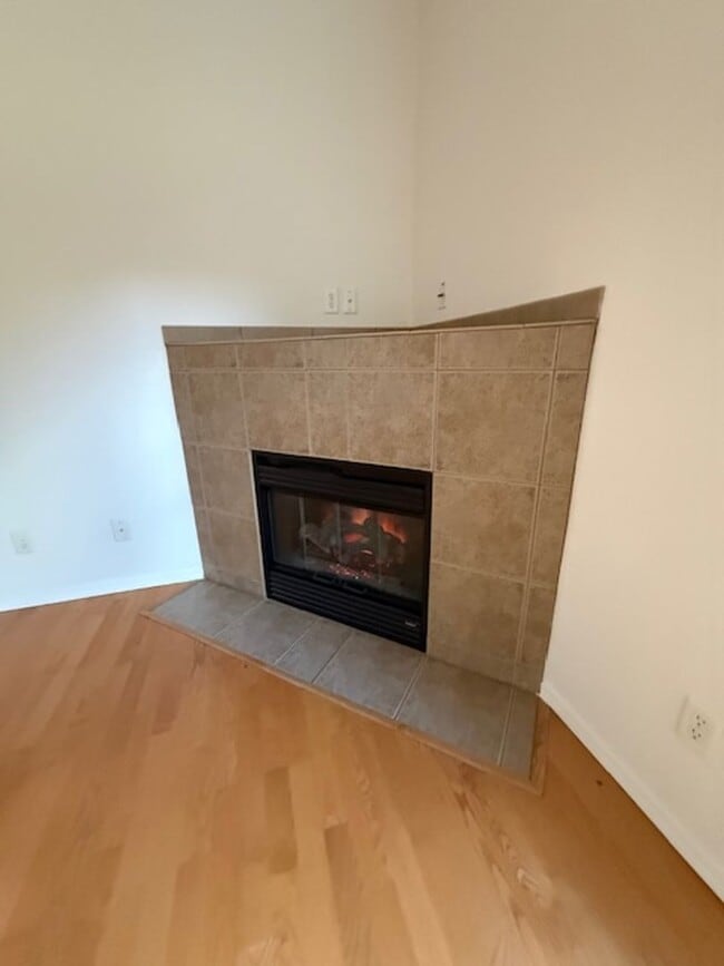 Building Photo - 3 Bedroom 2.5 Bath Forest Grove OR