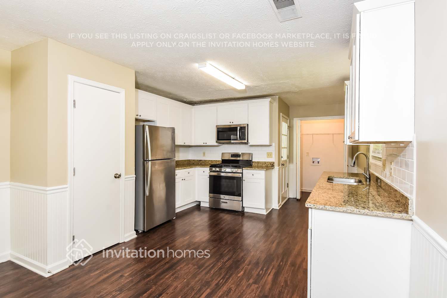 Building Photo - 3080 Palomino Dr