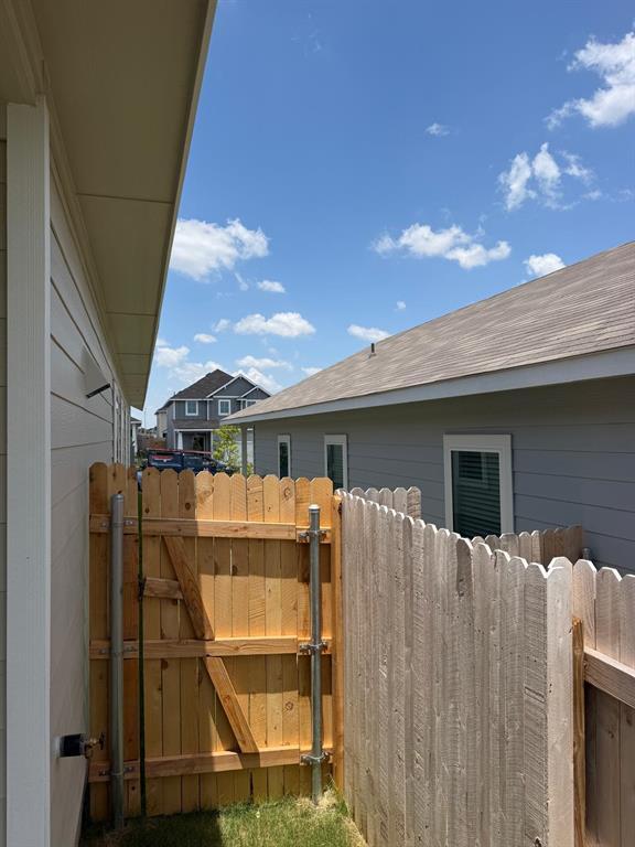 Building Photo - 2701 Towy Rd