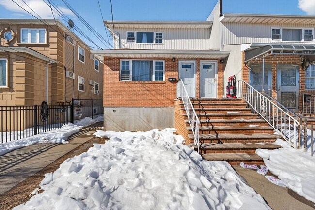 Building Photo - 147-20 226th St