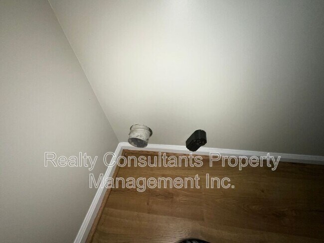 Building Photo - 6609 Poplar Grove Trail