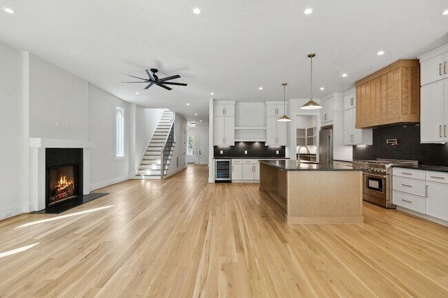 Building Photo - 85 Brookwood Terrace
