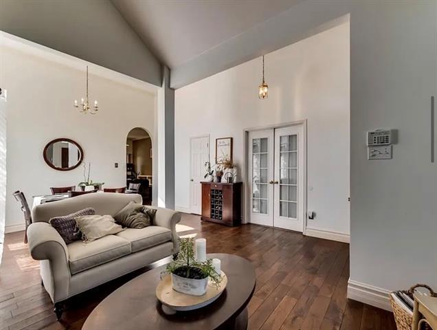 Building Photo - 827 Sunflower Trail