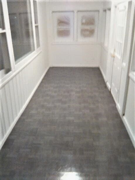 Building Photo - 10850 Parkside Ave