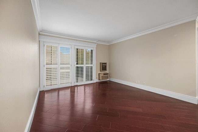 Building Photo - 1463 Marchbanks Dr