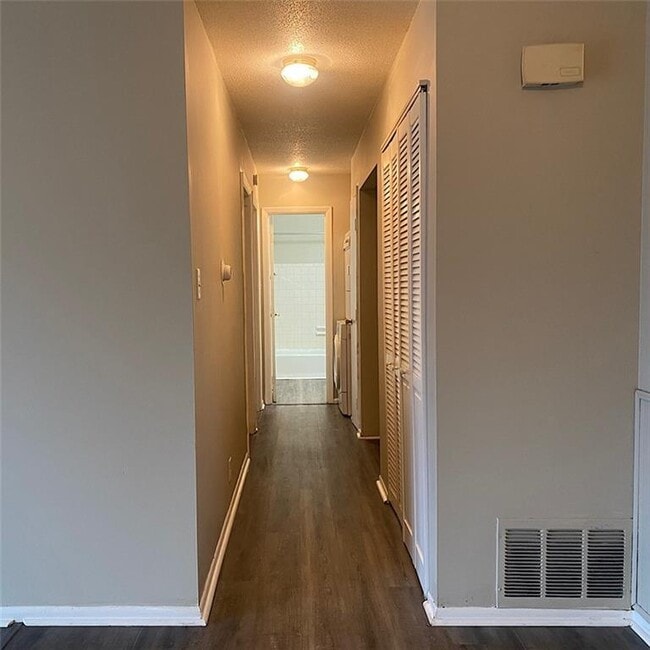 Building Photo - 6458 Lupine Terrace