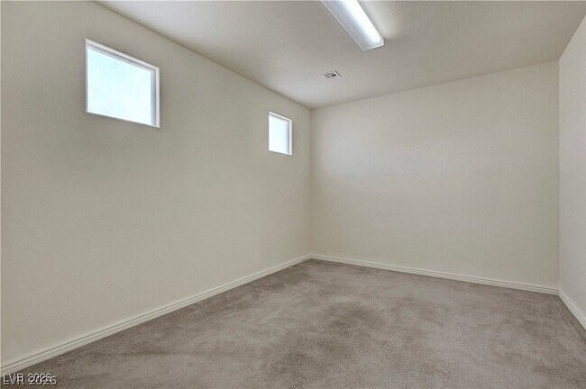 Building Photo - 7931 Campers Village Ave