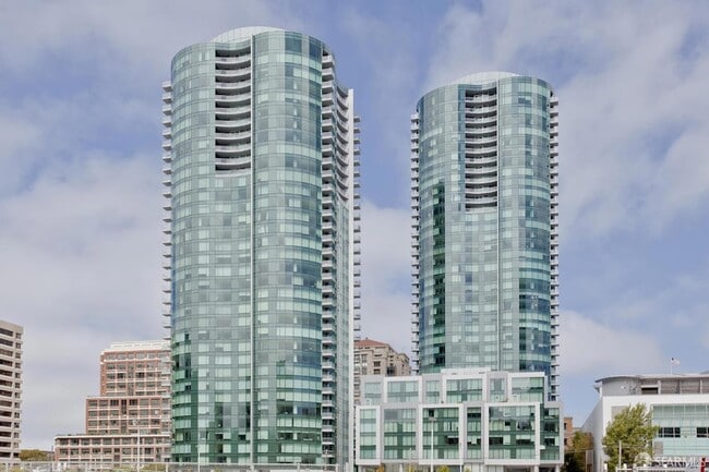 Building Photo - 338 Spear St