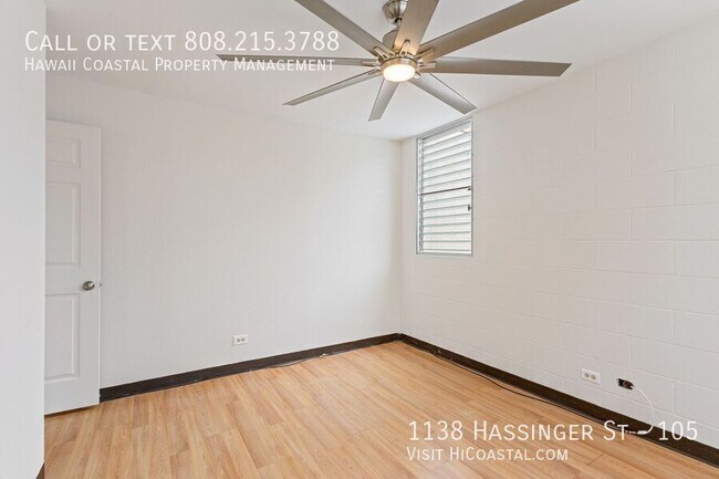 Building Photo - 1138 Hassinger St