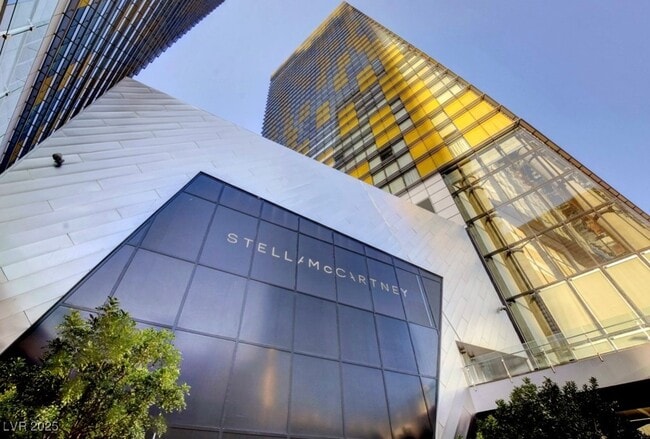 Building Photo - 3722 S Las Vegas Blvd