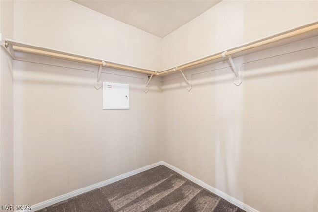 Building Photo - 10471 Masons Creek St