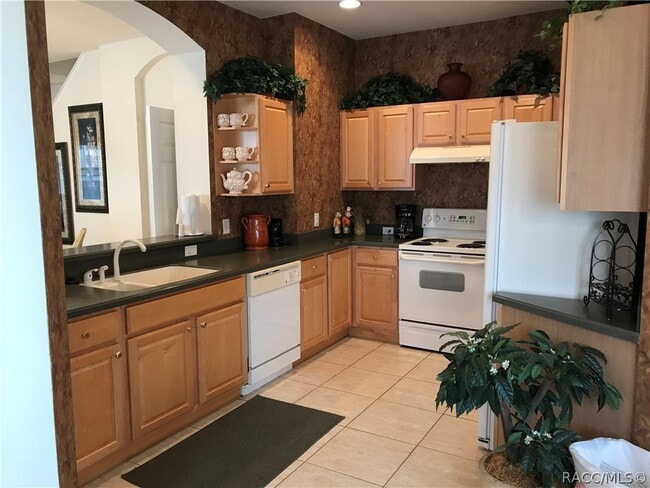 Building Photo - 1716 W Lago Lp