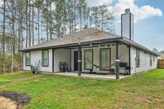 Building Photo - 298 Rd 3545