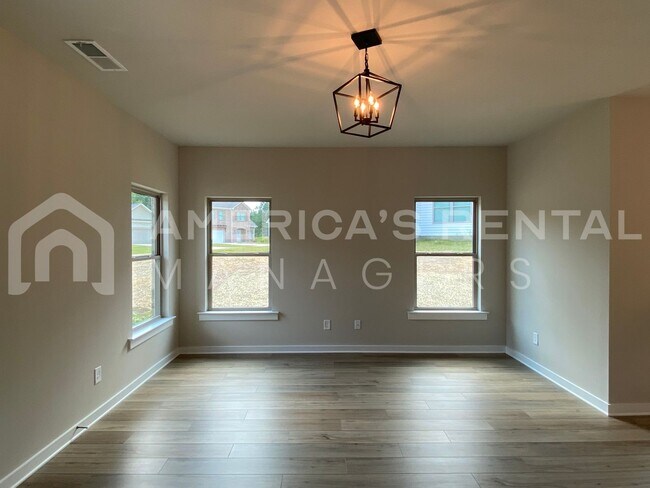 Building Photo - Home for Rent in Odenville, AL! COMING SOO...