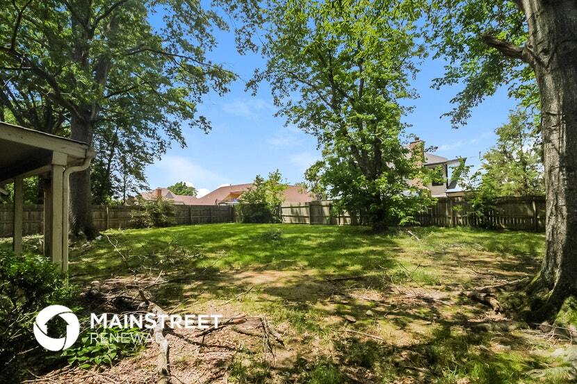 Building Photo - 6986 Oakland Chase